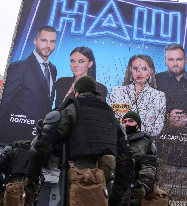 Billboard for Russian propaganda in Kyiv